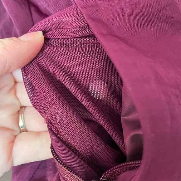 Lululemon Non-Stop Quilted Reversible Weatherproof Bomber Jacket Marvel Size 2 - Picture 7 of 11